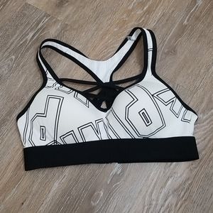 PINK ultimate sports bra